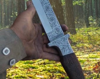 Handmade Damascus Steel Knife with Hand-Stitched Leather Sheath