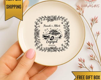 Personalized Engagement Ring Dish, Custom Engaged Gift with Names & Date, Wedding Ring Holder, Engagement Gift for Couple