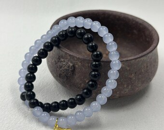 Blue Agate & Obsidian Beaded Bracelet – Mindful Handmade Jewelry