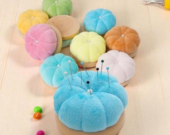 Wooden Pumpkin Pincushion with Solid Base – Needle Cushion Holder for Sewing, Embroidery & DIY Crafts, Rustic Sewing Accessory
