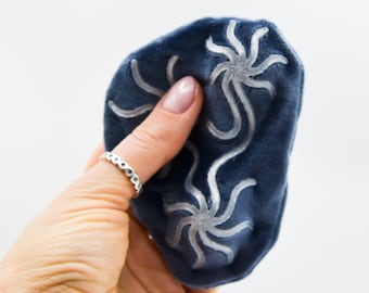 Llavero de tela con estampado 3D de Soft Tangle Fidget Charm, herramienta para aliviar el estrés