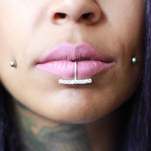 Diamant nep lip piercing, lip sieraden, nep lip manchetring, geen piercing, festival sieraden, septum, high fashion, alternatieve bruiloft