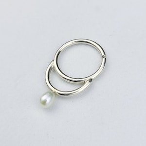 White Pearl Septum Ring, Bridal, Elegant, Minimal Nose Ring, Fake Piercing, Body Jewelry, Wedding, Dainty, Festival Jewelry, Hipster, Ocean