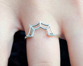 Anillo de telaraña apilable, anillo de compromiso, telaraña, joyería de araña, Halloween, viuda negra, anillo de bodas de telaraña, gótico, bruja, anillo de ataúd