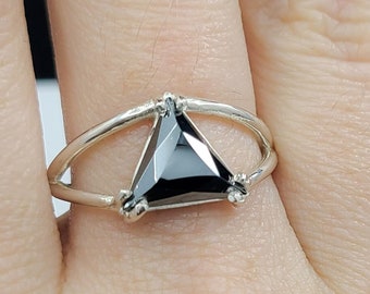 Sparkling Hematite Triangle Ring, Black Gemstone, Goth Ring, Gothic Engagement Ring, Alternative Wedding Ring, Occult Ring, Faceted, Unisex