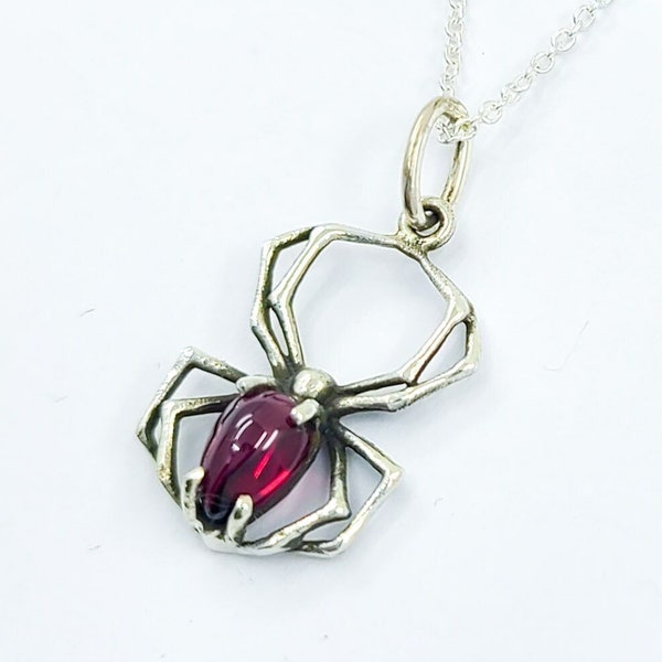 Radiant Red Garnet Spider Pendant, Spider Web Necklace, Potter Fan, Cheryl Blossom, Wiccan, Horror Fan, Halloween Jewelry, Creepy Cute, Gift