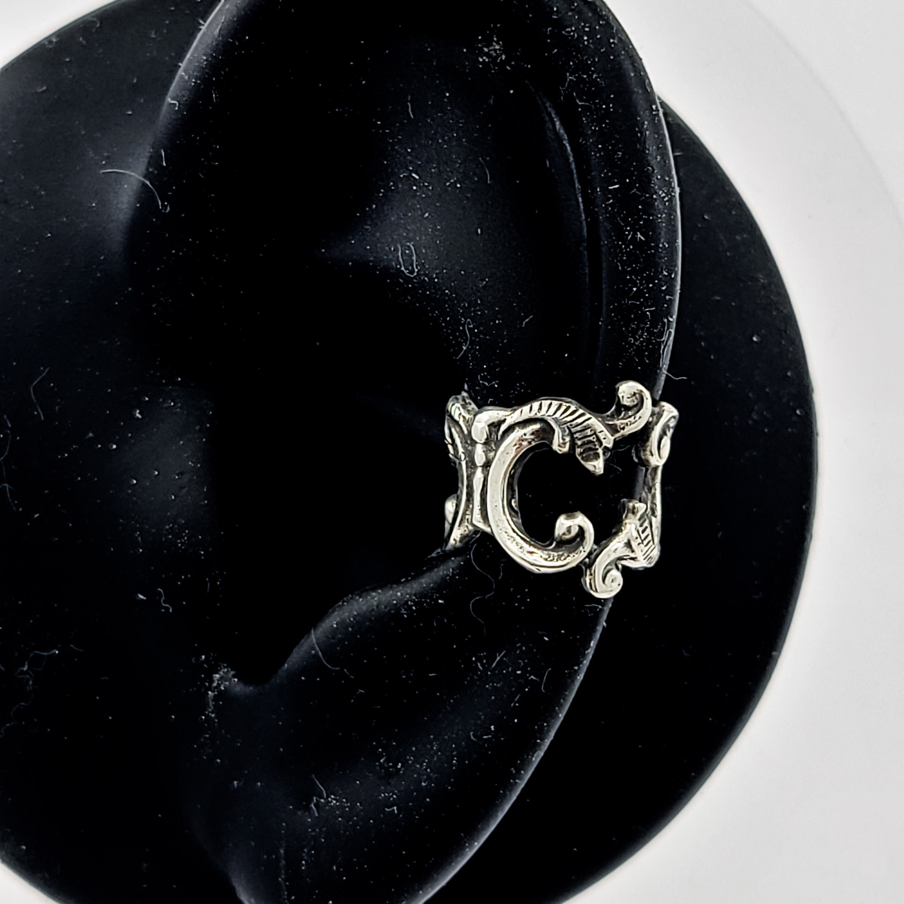 Ornate Baroque Ear Cuff, Silver Ear Cuff, No Piercing, Fake Piercing, Dainty Earring, Cartilage Ear Cuff, Victorian, Gothic, Floral Jewelry