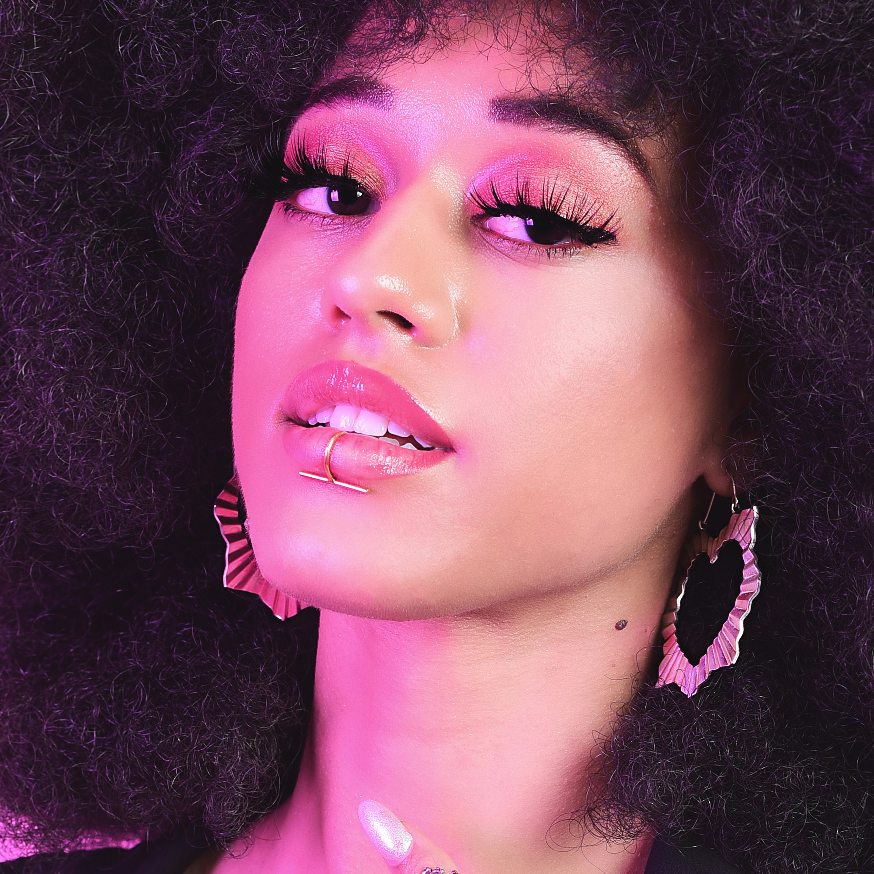 FloralGrace Fake Lip Piercing - Faux Lippenpiercing Clip On