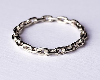 Thin Sterling Silver Solid Chain Ring, Chain Link Ring, Stackable, Stacking, Minimalist, Modern, Curb Chain, Gift for Her, Christmas Gift