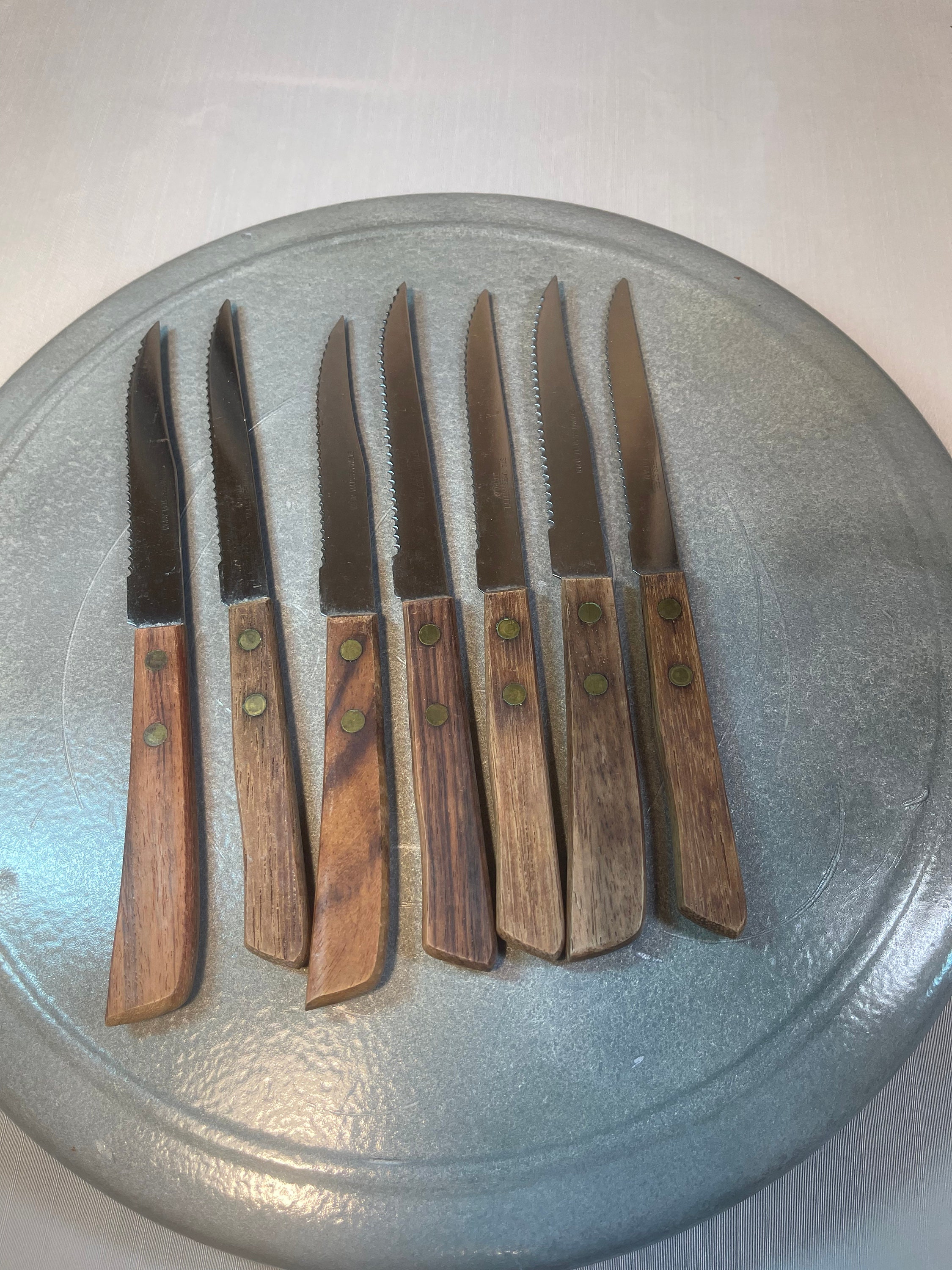 Vintage Steak Knives Stainless Steel With Wood Handles 7.75 