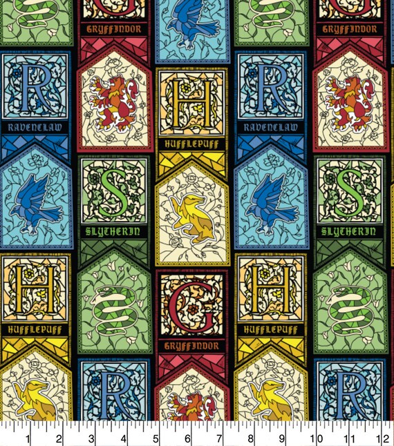 Harry Potter Stained Glass Window 100/% Cotton Fabric FAT QUARTER