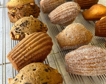 Handmade French Madeleines - 10pc Jumbo Size with Signature Tall Bump - Gourmet French Pastry