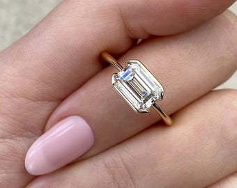 2CT Emerald Cut Lab Grown Diamond East-West Engagement Ring | Minimalist Solitaire