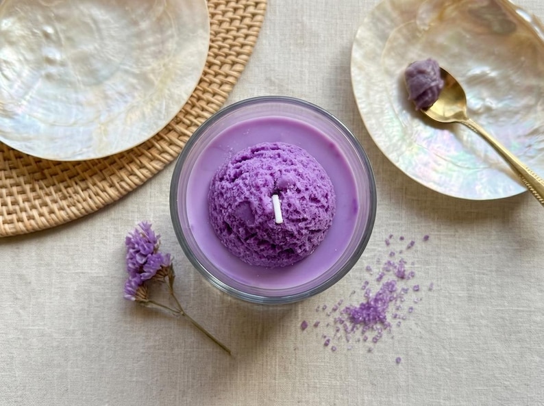 Ube Dream Candle, Fruit Rings Scented Candle, Handmade Soy-Paraffin Candle, Filipino Inspired Gift, 8 oz bild 6