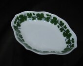 Art nouveau vintage 1900s , Meissen porcelain trinket , small, oval shape dish with a scalloped edges and the green, vine grape leaves.