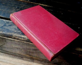 1945 vintage  " The Book of  Common Prayer" . Custodian John Wallace Suter. Publisher : the Church Pension Fund.