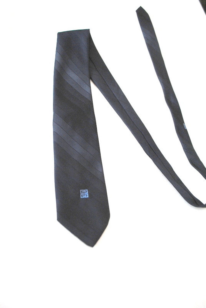 Luxurious vintage 80s dark navy blue polyester necktie with a light blue logo. Made by Givenchy. image 4