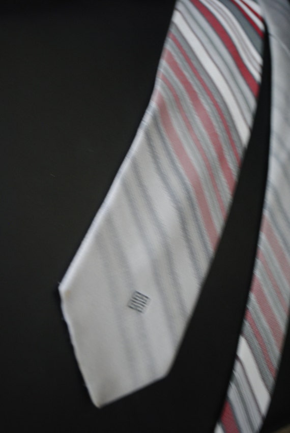 Luxurious vintage 80s pastel grey necktie with bu… - image 3