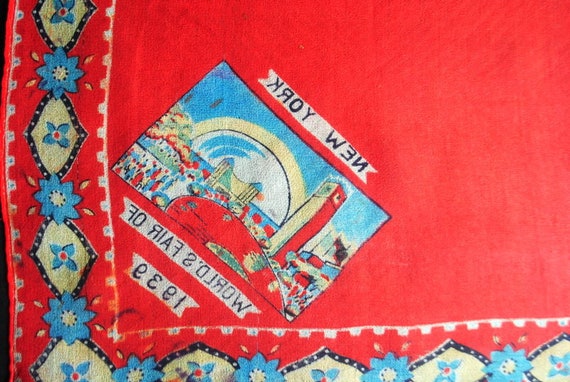 Souvenir  vintage 30s, red , fine silk handkerchi… - image 3