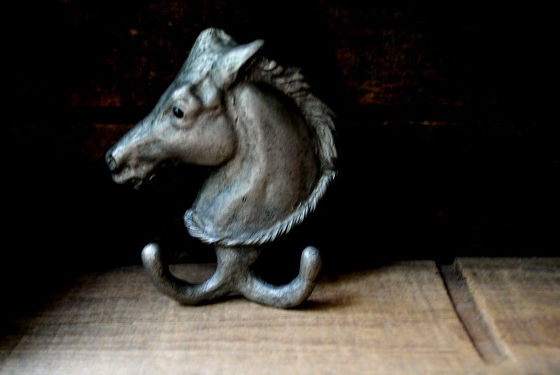 Equestrian Vintage 1994, Heavy Pewter , Sculptured, 3d Horse Head , Wall  Mount, Double Hook Hanger. -  Canada