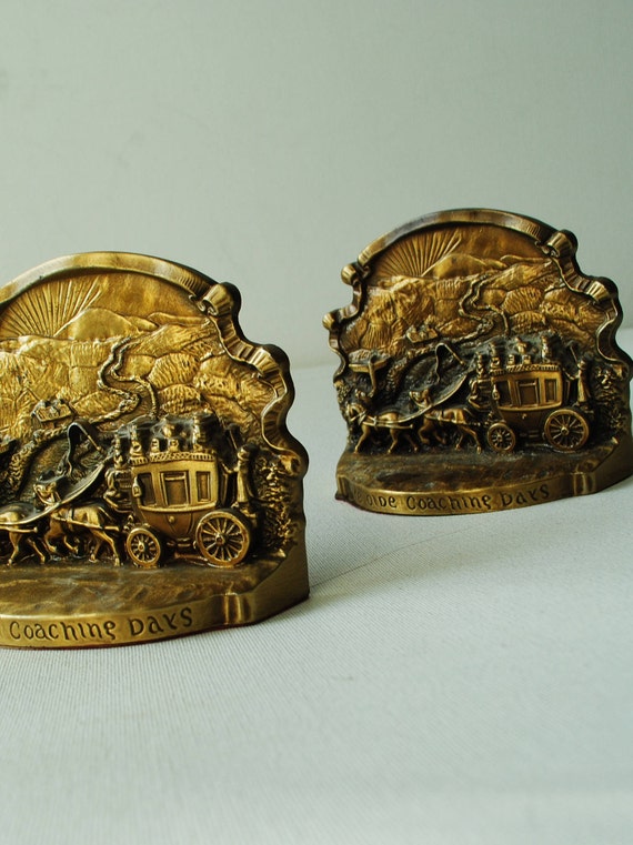 Americana Vintage 50s, Bronze Color Brass Bookends Ye Olde Coaching Days.  Philadelphia Heritage Collection. -  Canada