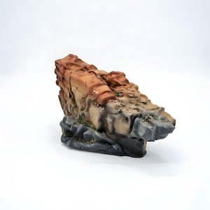 Terreno de formación rocosa con acantilados / Escenografía de afloramientos rocosos para juegos de mesa / Elementos de dispersión para juegos de guerra DnD Pathfinder / Miniatura de resina impresa en 3D