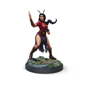 Alien Empath Psionic Fighter Miniature | Female Sci-Fi Warrior Figure | 3D Printed Resin Model | Tabletop RPG Gaming | 25mm-150mm