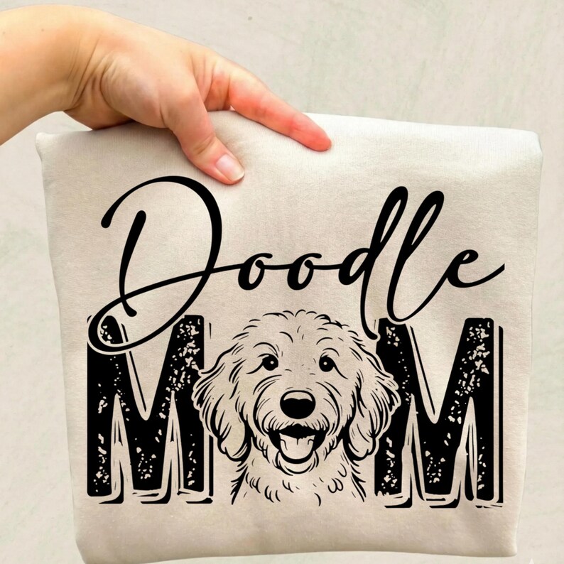 Doodle Mom PNG — Distressed Dog Mom Design | 300 DPI Transparent Sublimation PNG (Instant Download)