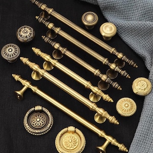 Antique Brass Kitchen Pulls/European Style Vintage Luxury Bronze/Closet Pulls/Wardrobe Drawer Kitchen Pulls/Furniture Wardrobe Drawer Knob