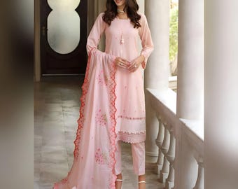 Casual Wear Pakistani Lawn Suits, Gul Ahmed Unstitched Embroidered Salwar Kameez DN-32012