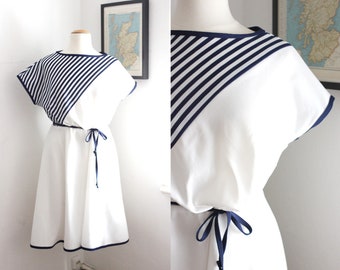 Vintage Diagonal Striped White Dress / UK14-16 / Nautical Vibe Dress