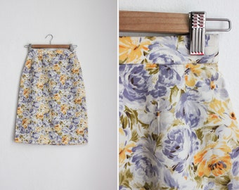 Vintage Japanese Pastel Floral Print Skirt / Size XS-S