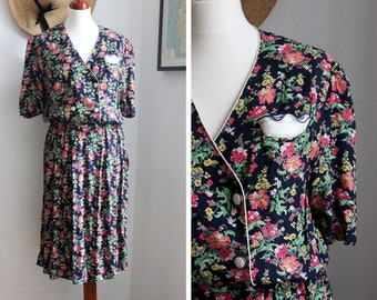 Vintage Royal Garden Party Dress / UK12-14 / Floral Print Dress / 80s French Dress