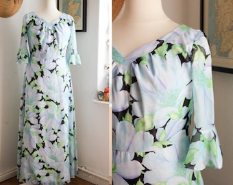 Vintage Big Bloom Frill Maxi Dress / UK14 / Blue Floral Print Dress
