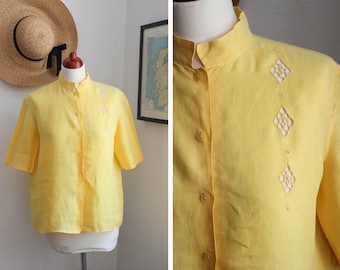 Vintage Buttercup Blouse with Embroidery / 70s Yellow Lace Detail Top / Stand Collar / UK14-16