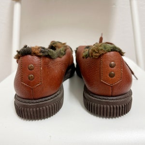 Faux Fur Lined Vintage Shoes with laces. image 4