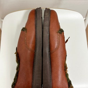 Faux Fur Lined Vintage Shoes with laces. image 3