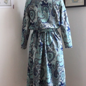 Vintage 70s Turquoise Paisley Shirt Dress / UK12 Size S-M / Jersey Dress with Belt image 5