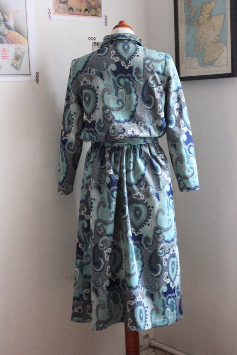 Vintage 70s Turquoise Paisley Shirt Dress / UK12 Size S-M / Jersey Dress with Belt image 5