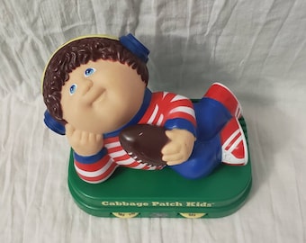 Cabbage Patch Kids Transistor AM Radio 1985 Plastic Boy with Football Works