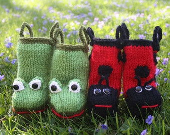 PDF Knitting Patterns for Ladybug  and Froggy Rainbooties for Baby