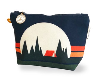Bolsa con cremallera en estampado original Midnight Dream con forro repelente al agua. Bolsa cosmética de tela lavable. Hecho a mano en San Francisco USA