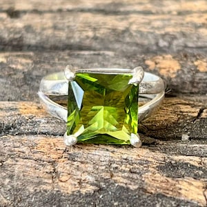 Handmade Peridot Green Square Ring, Sterling Silver Split Shank Statement Jewelry