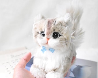 本物そっくりのペルシャ猫の置物 リアルな動物のぬいぐるみ ふわふわの