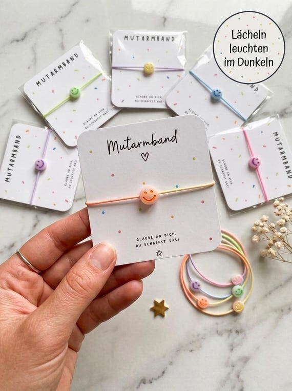 Leuchtendes Mutarmband Einschulung | Glow in the Dark Glücksarmband | Schultüte Geschenk | Smiley Armband | Schulanfang Glücksbringer