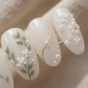 Hand Painted Botanical Leaf Press On Nails, Pearl White Floral Gel Nails image 2