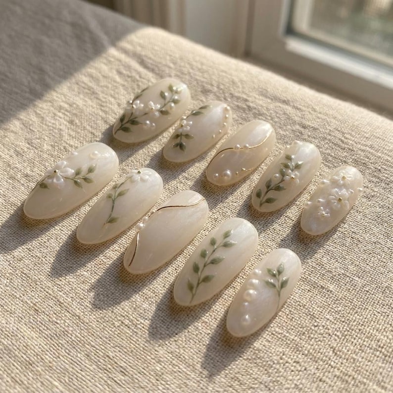 Hand Painted Botanical Leaf Press On Nails, Pearl White Floral Gel Nails image 4