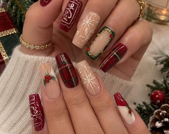 Uñas postizas navideñas a cuadros, uñas navideñas rojas y verdes, uñas con forma de ataúd y copos de nieve, uñas navideñas de tartán.