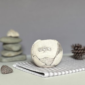 Everydecor Metal Decorative Sphere for Home Decor - amazon.com