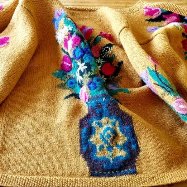 Rare handknit floral wool cardigan with pretty gold bejeweled buttons L